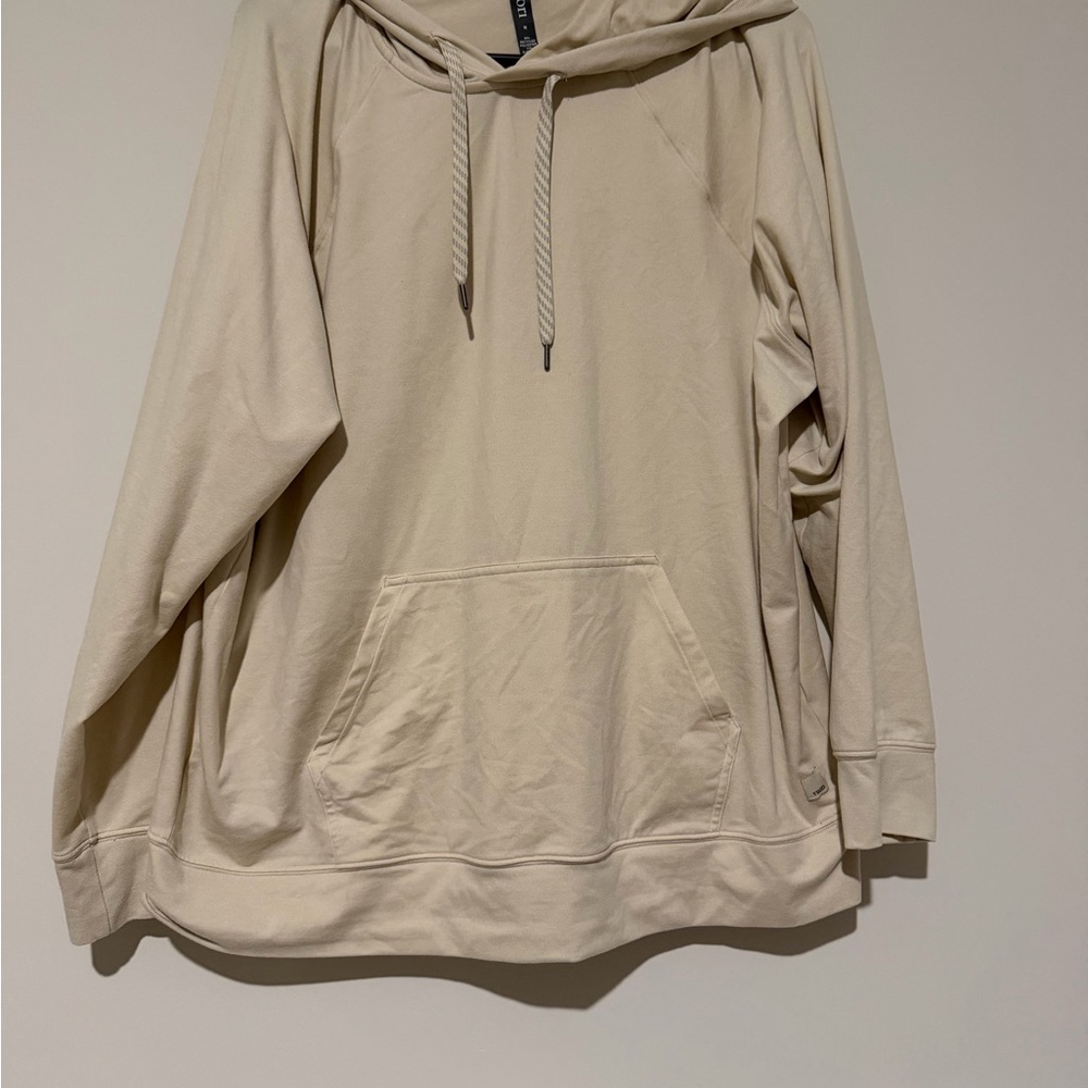 Vuori Women’s Halo oversized Cream Hoodie size:medium